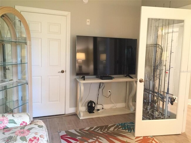 Building Photo - 3321 Sunset Key Cir