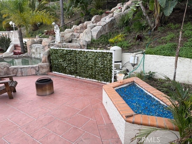 Building Photo - 141 S Peralta Hills Dr