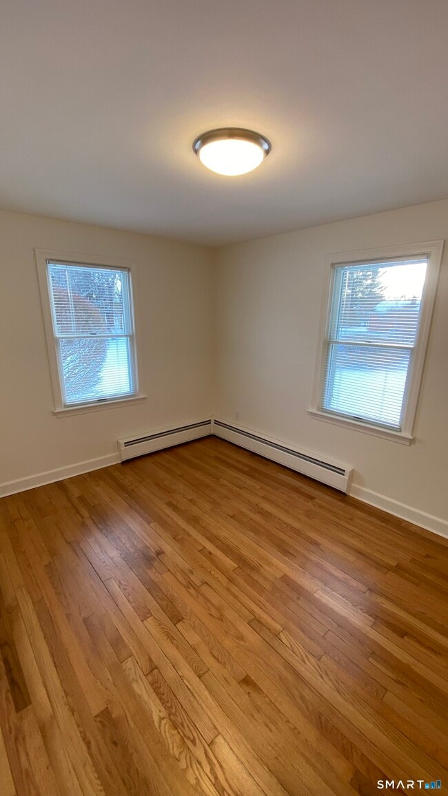 Building Photo - 178 Edgewood Dr