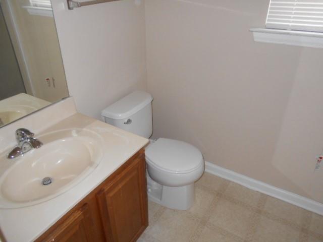 Building Photo - 2111 Manchester Ct