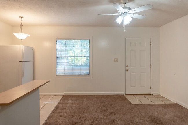 Building Photo - 2540B Bilbrey Dr.