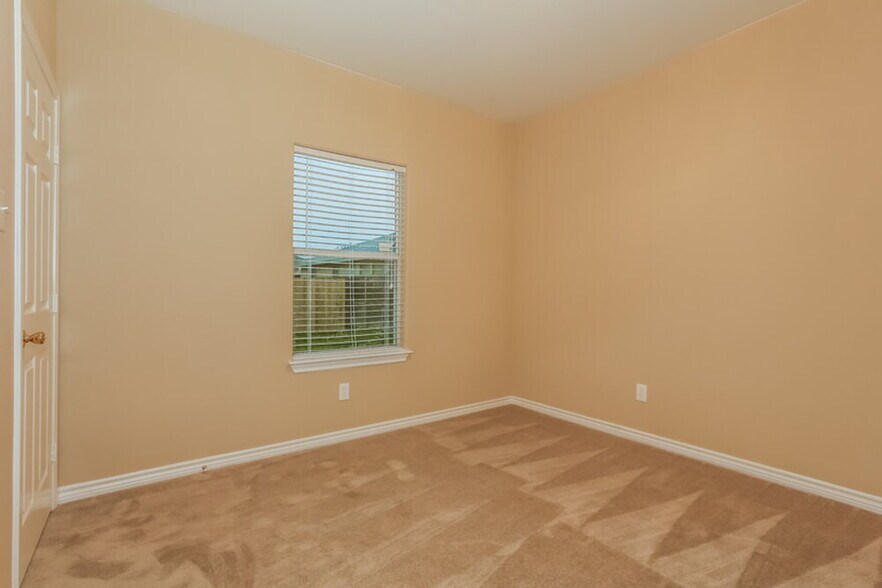 Building Photo - 9309 Rhoni Ct