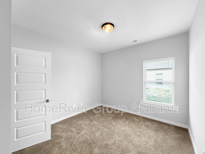 Building Photo - 203 John Harold Dr