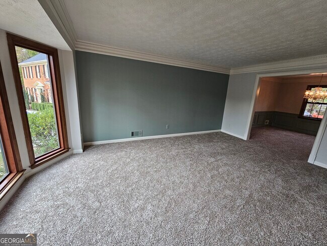 Building Photo - 5525 Wedgewood Ct SW