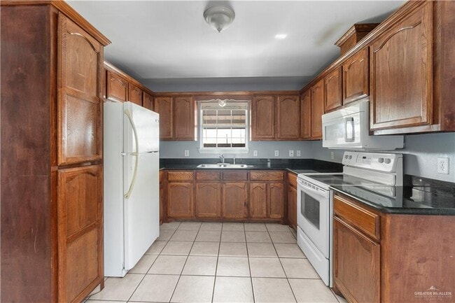 Building Photo - 705 O Hare Dr