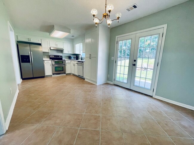 Building Photo - 742 Shoal Cir