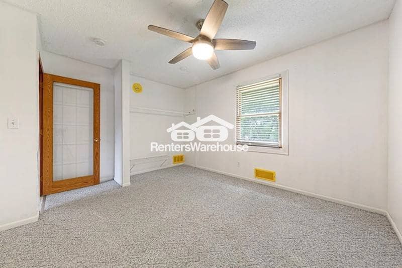 Building Photo - 7080 Quail Cir