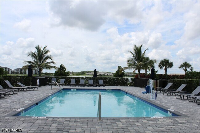 Building Photo - 5583 Double Eagle Cir