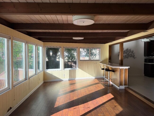 Building Photo - 3415 Isherwood Pl