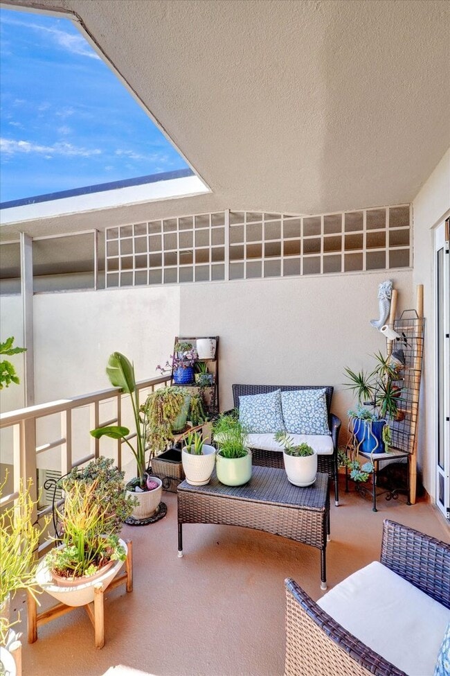 Building Photo - 13561 Table Rock Dr