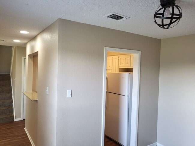 Building Photo - 809 Treadwell Ct