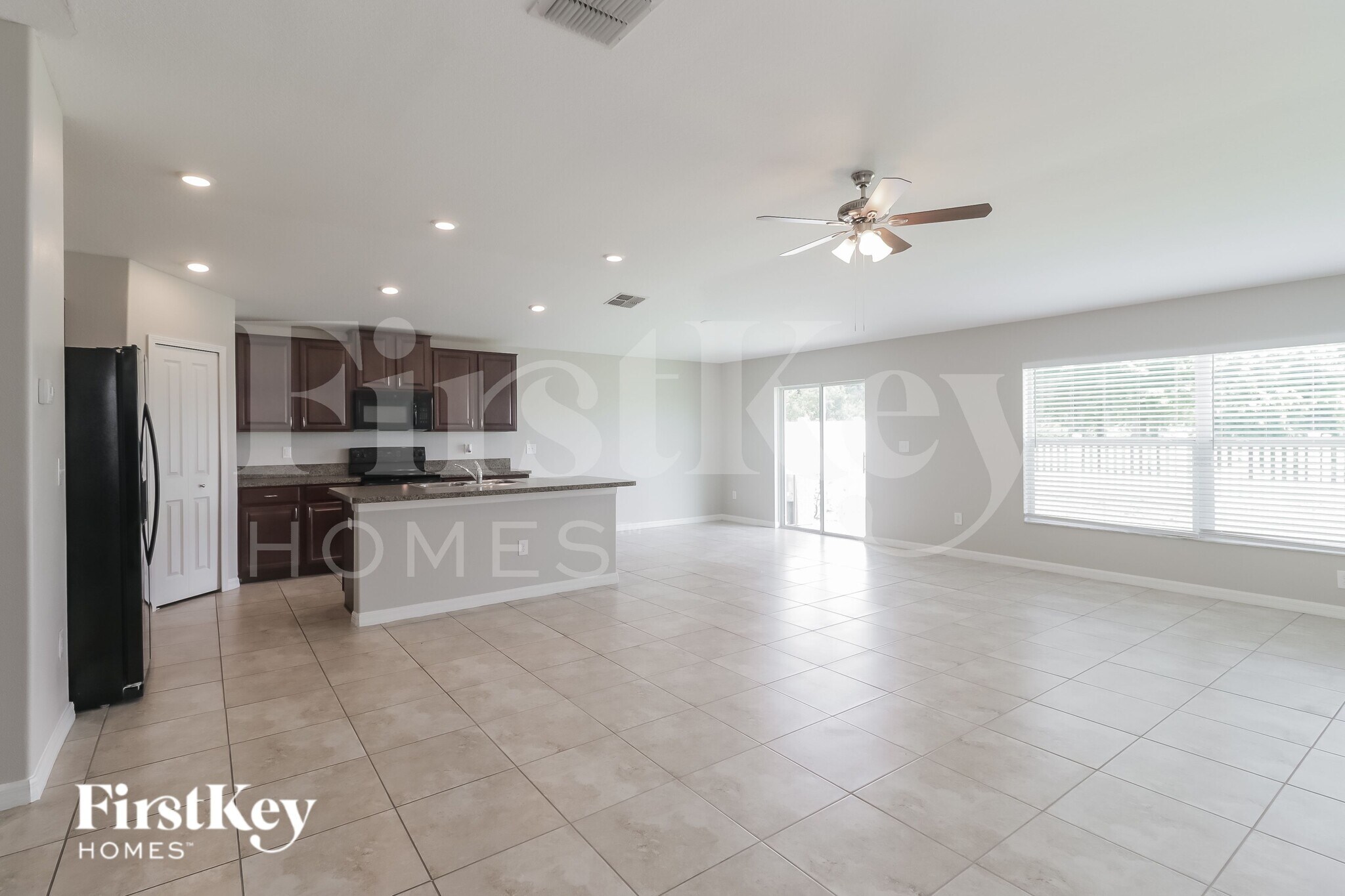 Building Photo - 10621 Standing Stone Dr