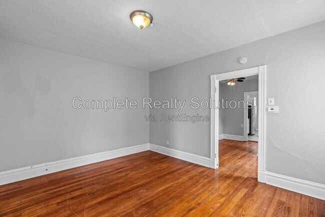 Building Photo - 4109 Hartford St