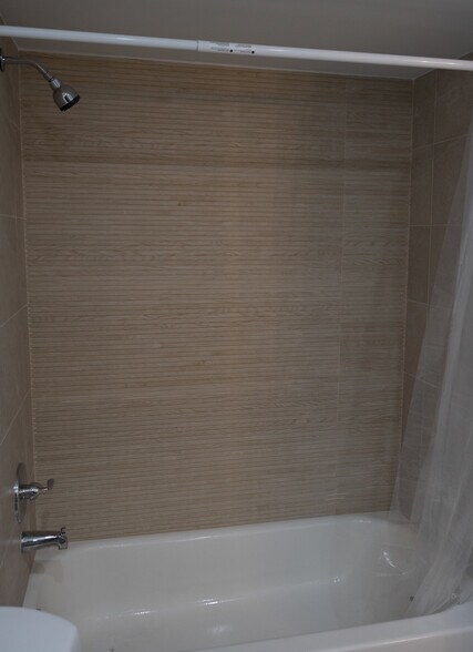 Building Photo - 3000 S Course Dr