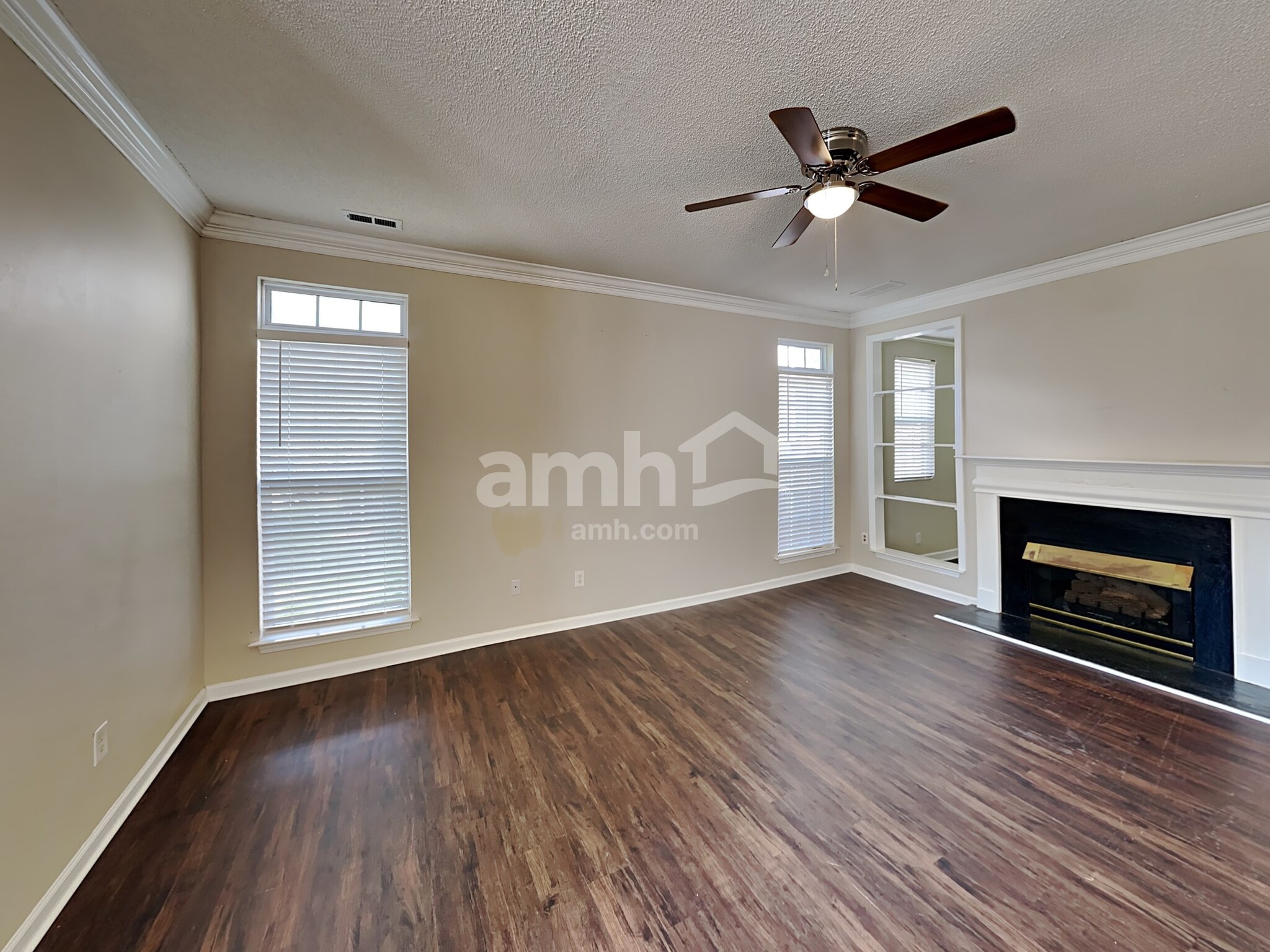 Building Photo - 14821 Ashlight Dr