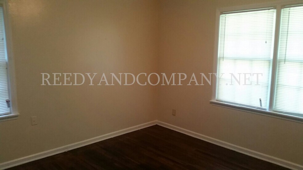Building Photo - 3862 Windcrest Rd