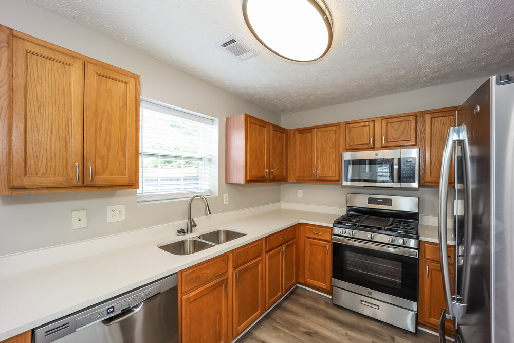 Building Photo - 7565 Woodbine Pl