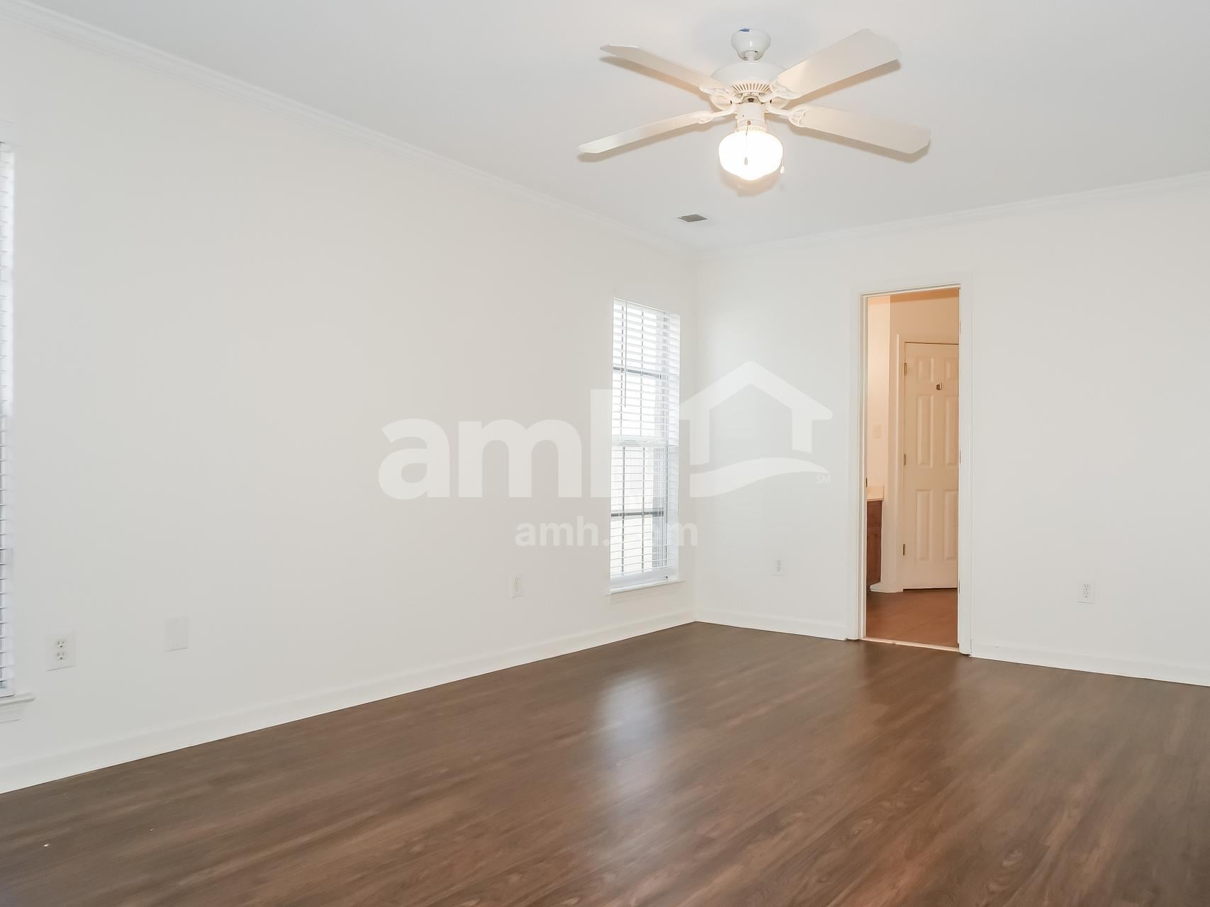 Building Photo - 660 Timber Creek S