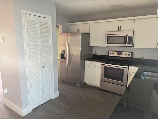 Building Photo - 3771 Grice St