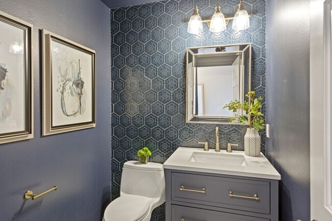 Building Photo - Spacious 4-Story Townhouse with Panoramic ...