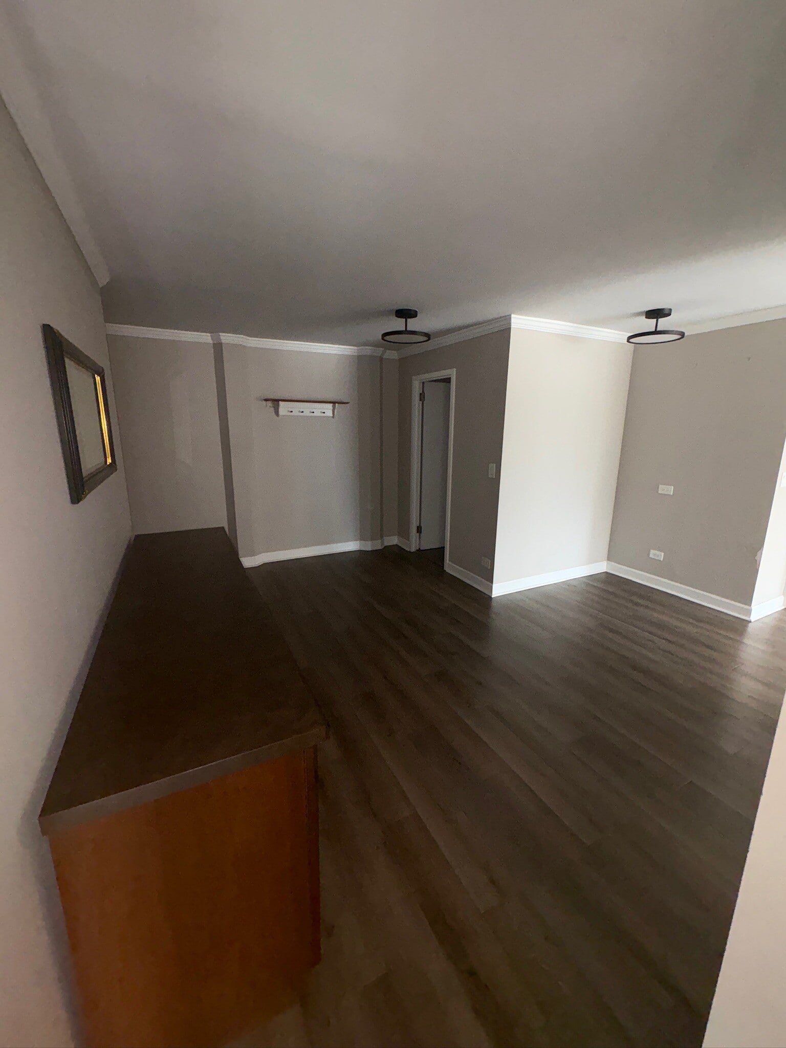 Building Photo - 110 E Delaware Plz