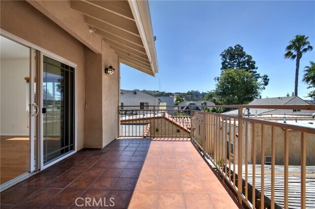 Building Photo - 9640 Farragut Dr