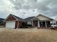 Building Photo - 435 St Julian Pl