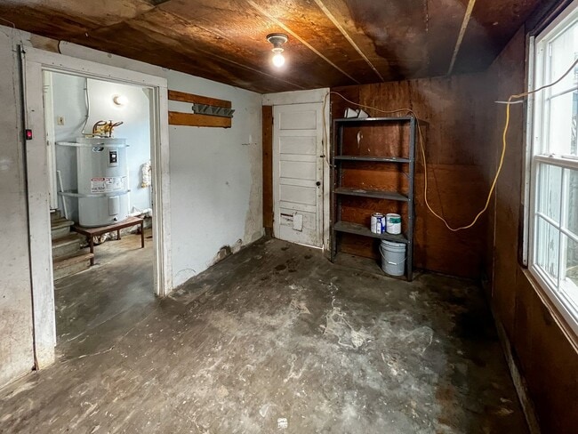 Building Photo - 396 23rd St NE