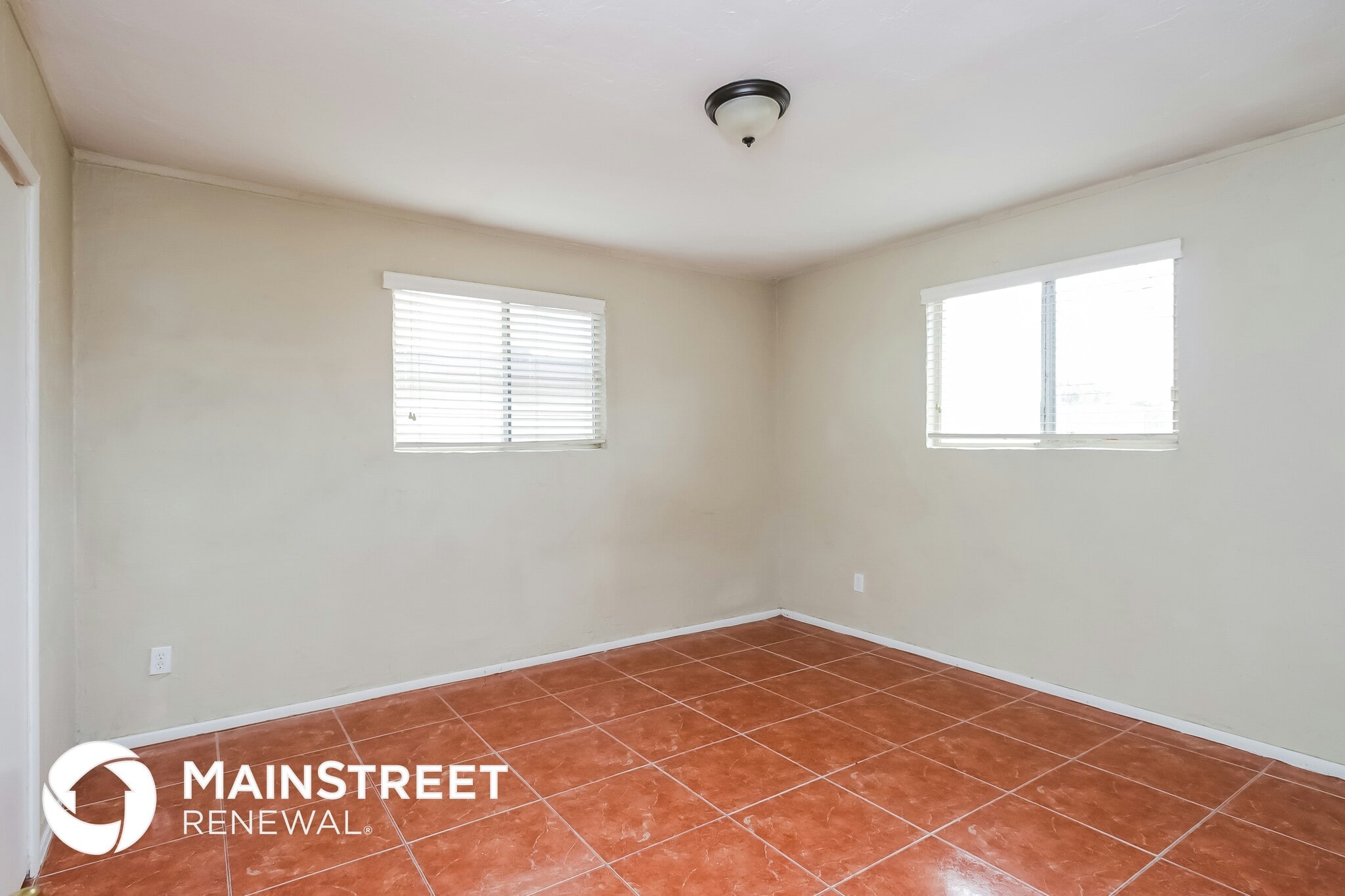 Building Photo - 3733 W Cypress St