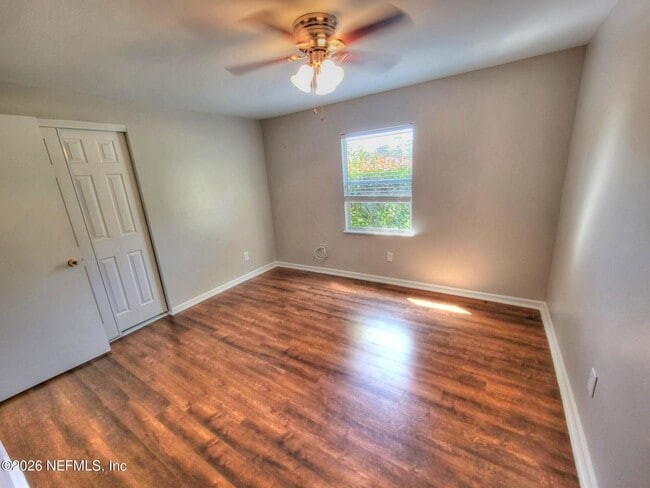 Building Photo - 10881 Key Coral Dr