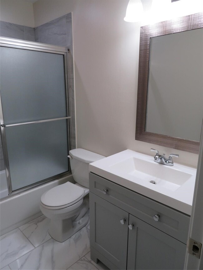 Building Photo - 11619 Bowlan Ln