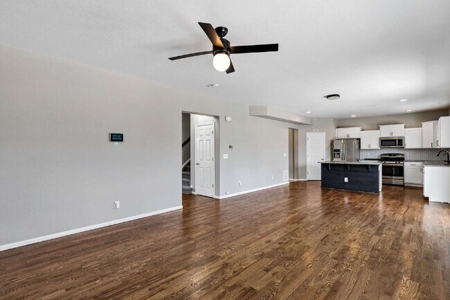 Building Photo - 7585 Alpine Daisy Dr