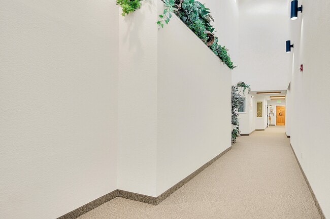 Building Photo - 31719 Rocky Village Dr