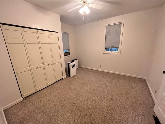 Bedroom - 166 E Stadium Ave