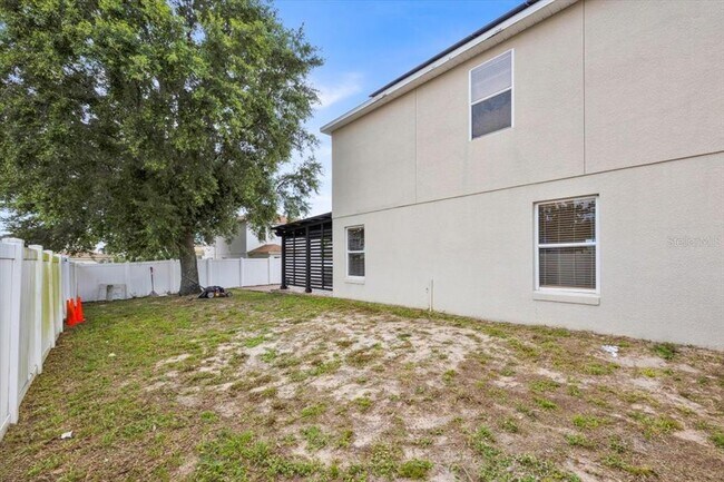 Building Photo - 409 Rona Ln