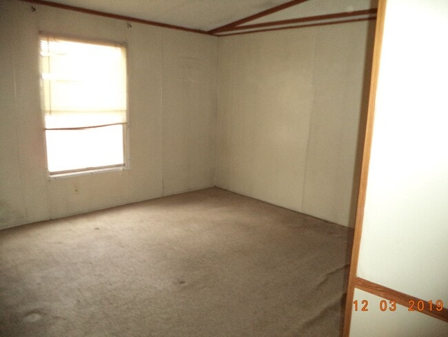 Building Photo - Lease Purchase Option or Rent - Mobile Home on Rented Lot