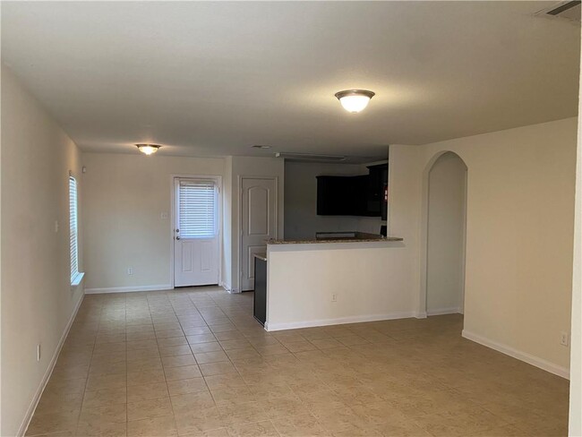 Building Photo - 309 Johnston Ln