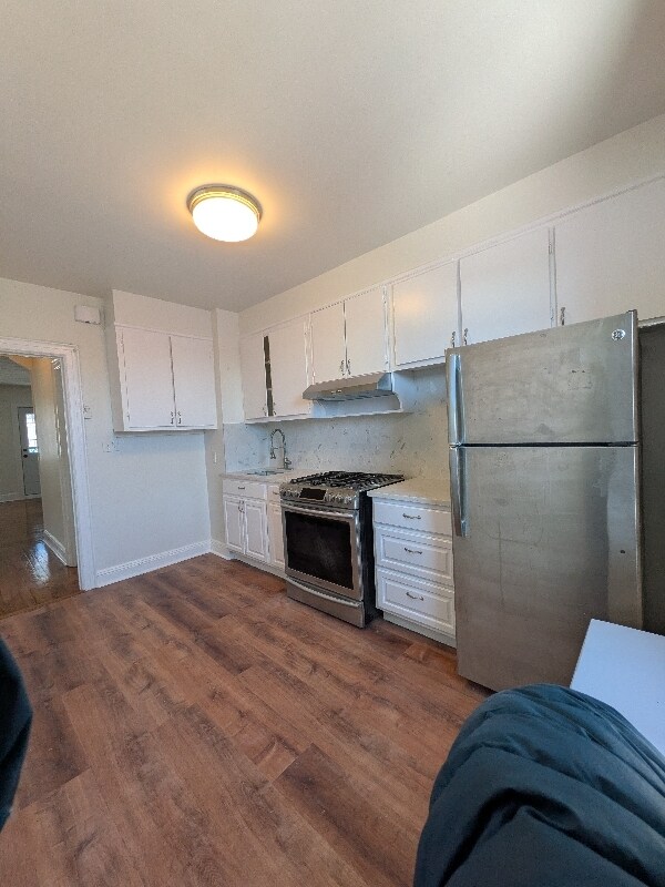 Building Photo - 52-21-5279 79th St