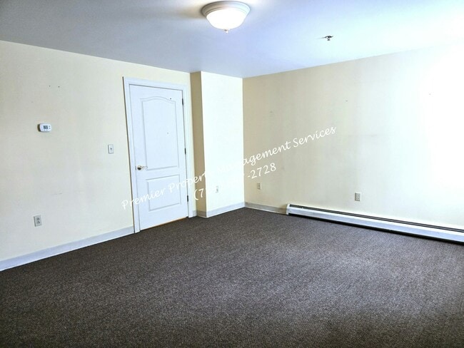Building Photo - 314 E Lincoln Ave