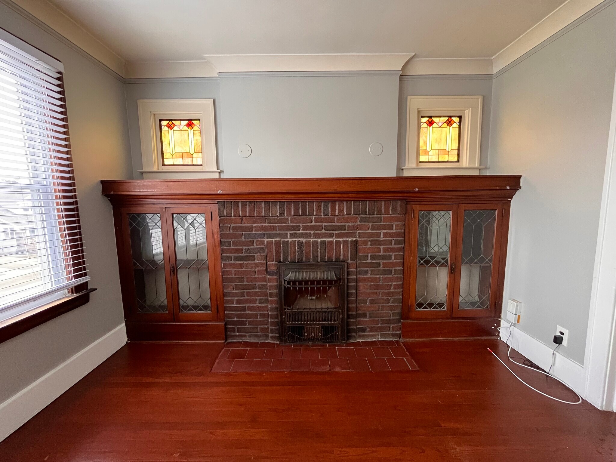 Building Photo - 1333 Beaconsfield Ave