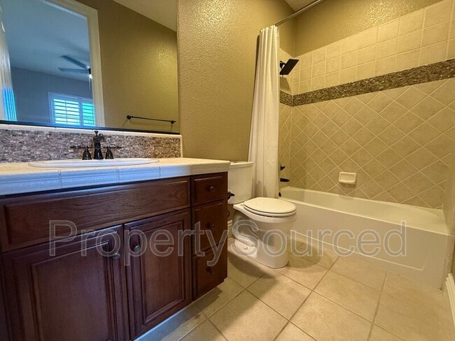 Building Photo - 4060 Chiavari Way