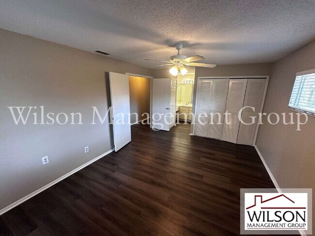 Building Photo - 321 Redwing Way