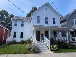 Building Photo - 17 Granite St