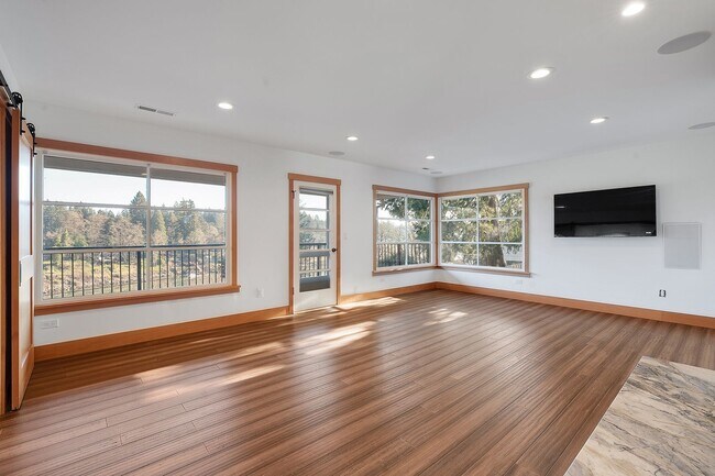 Building Photo - Lake Oswego Four Bedroom Home with View of...