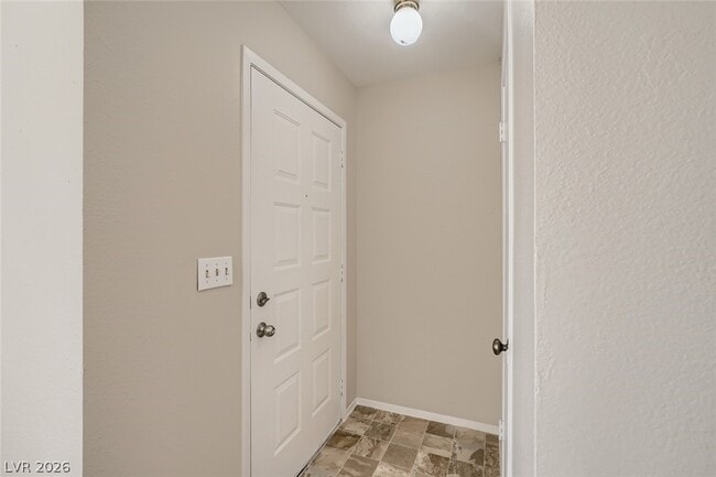 Building Photo - 501 Sellers Pl