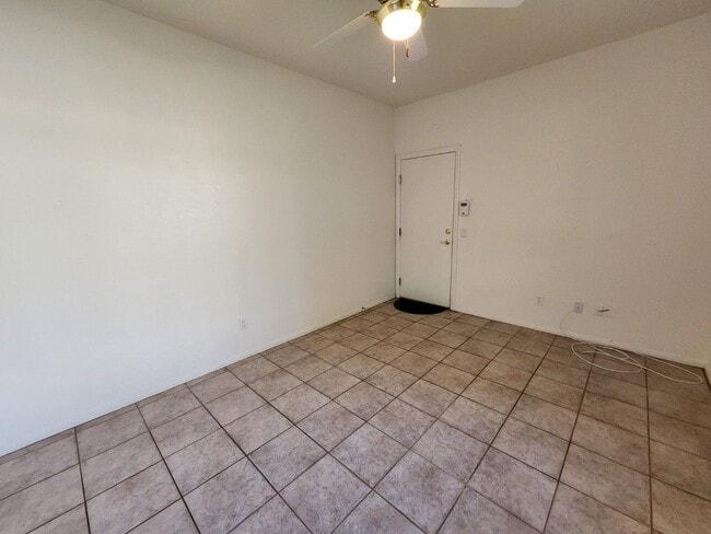 Building Photo - Charming Single-Story Pulte Home in a corner lot. 0