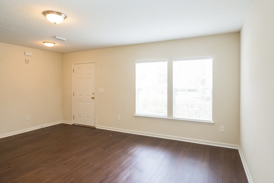 Building Photo - 150 Bedstone Drive