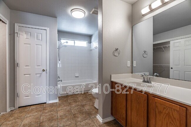 Building Photo - 7343 Lyia Br