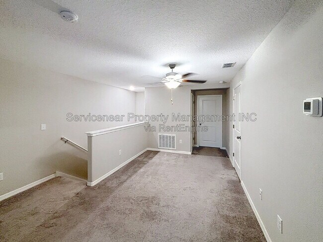 Building Photo - 9528 Pembrooke Pines Dr