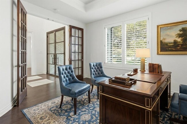 Building Photo - 1213 Grosvener Ct